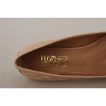Salvatore Ferragamo Elegant Quilted Leather Flats - Chic Dual-Tone Design 8056744562214