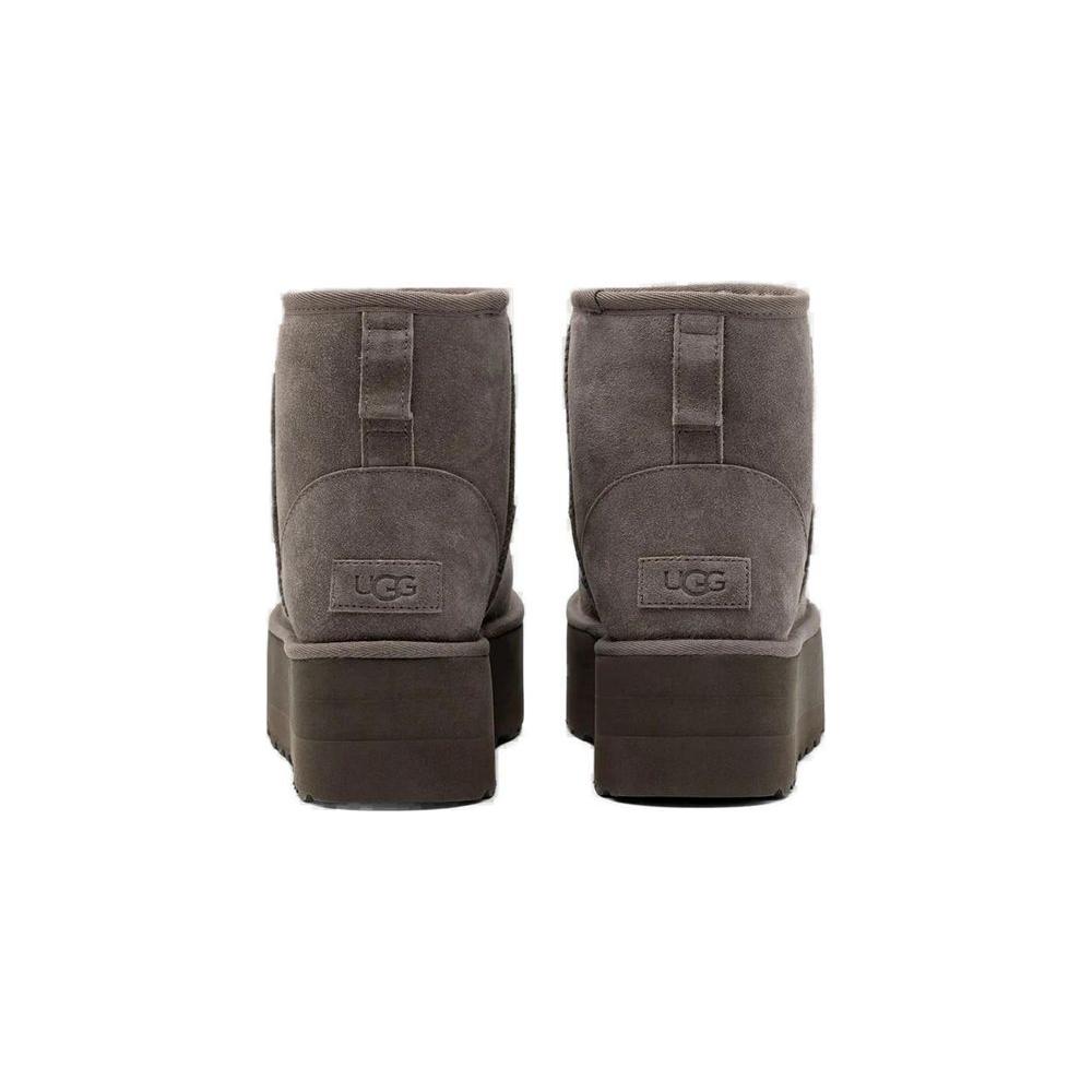 Back view of UGG women's gray suede leather boots from the Fall/Winter collection, featuring 100% suede composition.