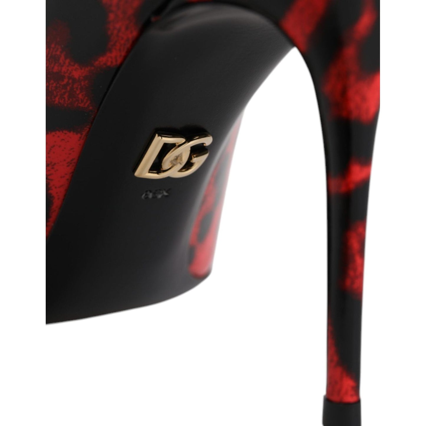 Close-up of Dolce & Gabbana red leopard print leather stiletto high heels with gold logo detail, luxury fashion Made in Italy