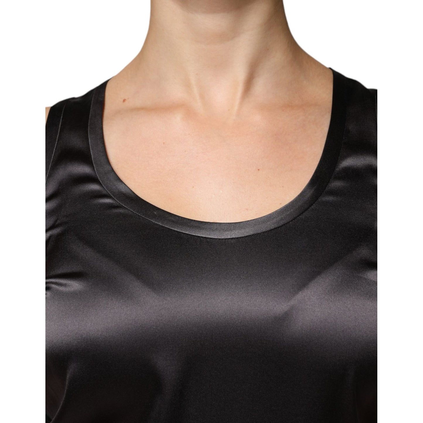 Brunello Cucinelli black silk sleeveless tank top with classic neckline, 96% silk, 4% elastane, solid color, made in Italy