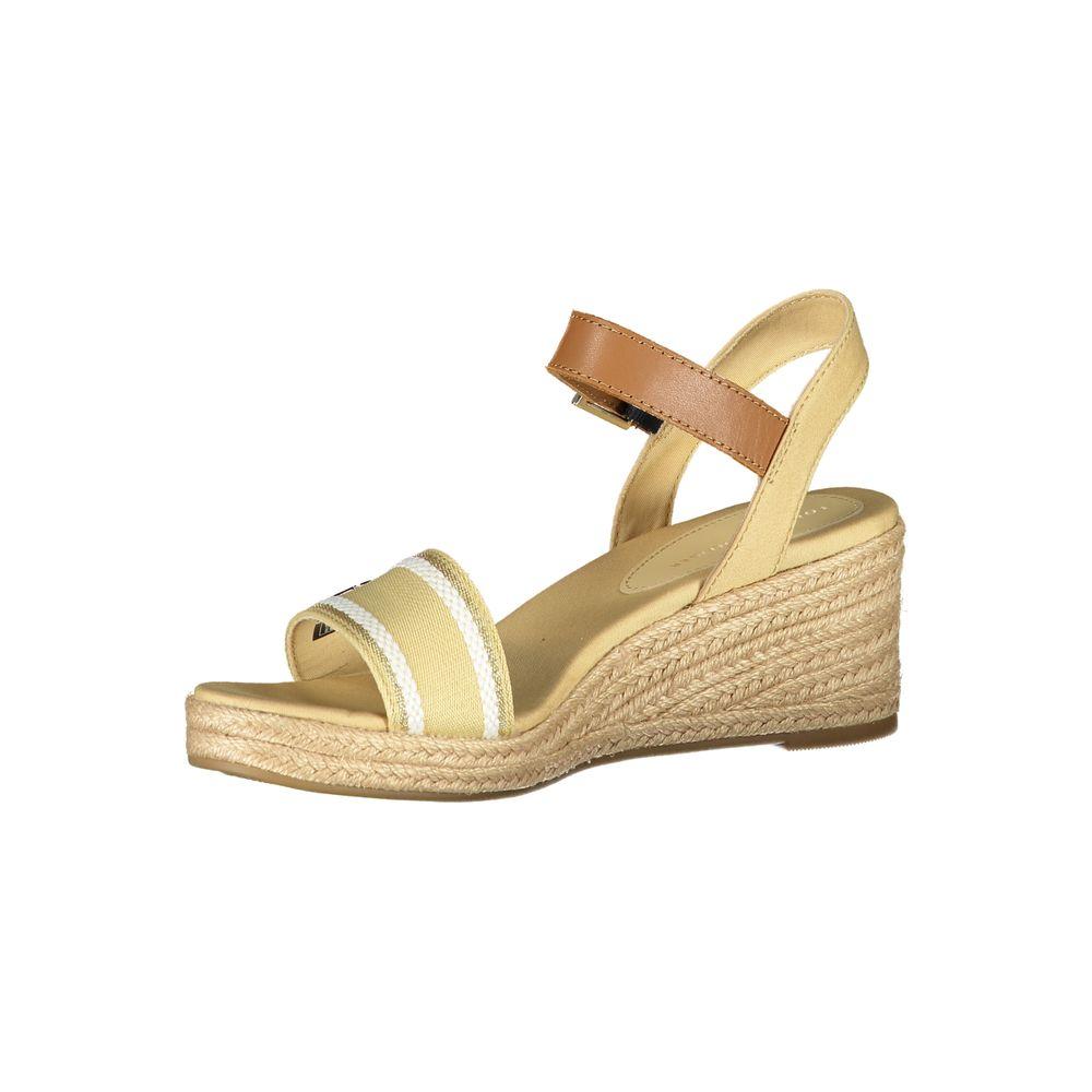 Tommy Hilfiger beige polyester sandal with ankle buckle, contrast details, 7 cm heel, and logo.