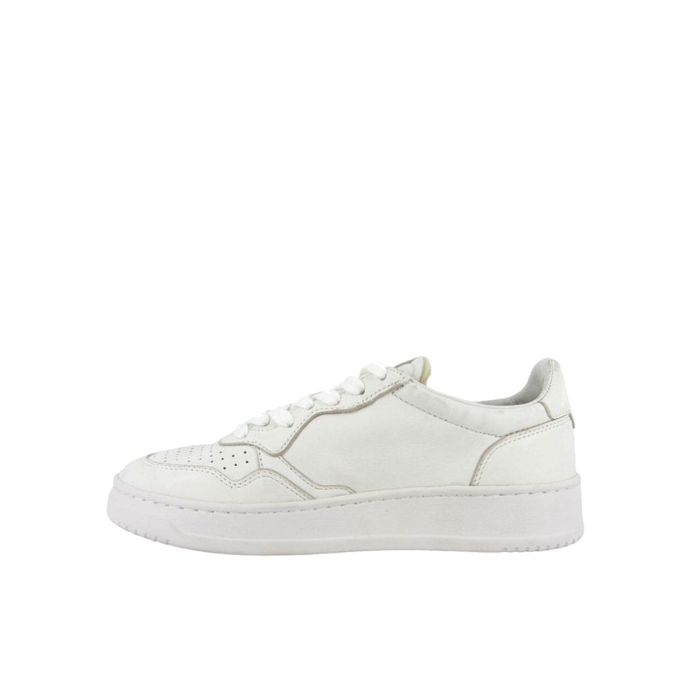 Autry White Leather Athletic Sneakers 1728,75611013280,Athletic - Sneakers - Shoes,Autry,EU38/US8,EU41/US11,New with tags,Shoes,Sneakers - Shoes,White,Women