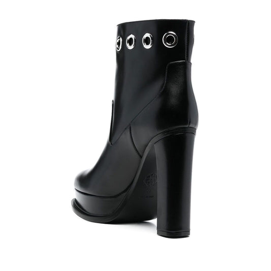 Alexander McQueen heeles boots Boots