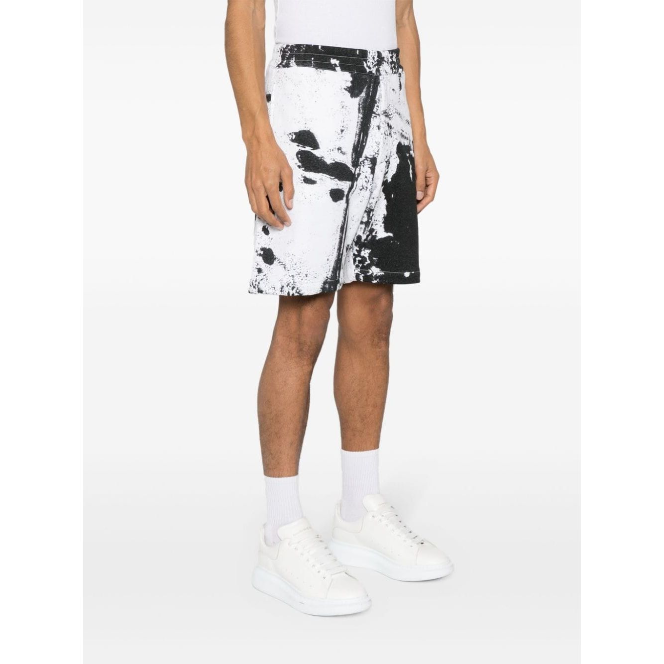 Alexander McQueen paint-splatter cotton shorts