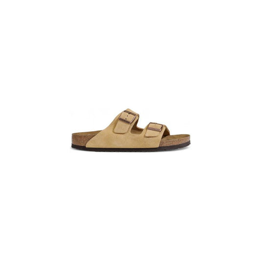 Birkenstock beige suede leather women's sandal for fall/winter collection, featuring 100% suede composition and adjustable straps.