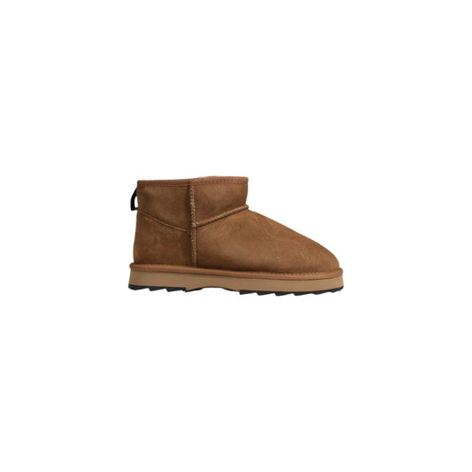 EMU Australia women's brown leather boot, fall/winter collection, 100% leather, side view on white background.