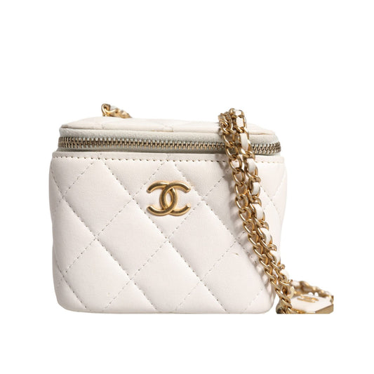 Chanel White Matelasse Lambskin Gold Chain Shoulder Vanity Mirror