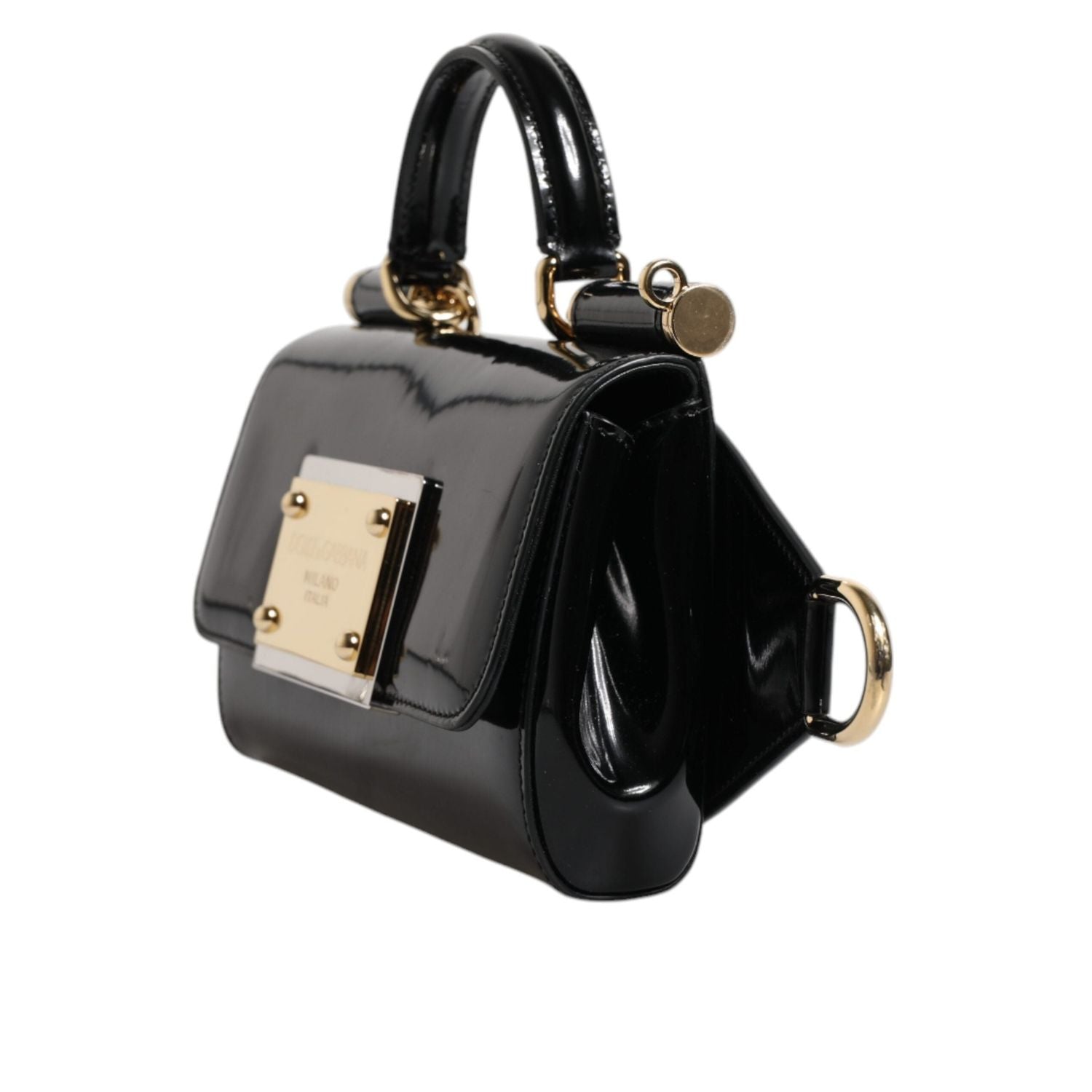 Front view with bag zipped and handles upright.