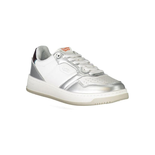 White gas polyester sneaker with metal contrast details and laces, featuring brand logo. Ideal for sports and fashion enthusiasts.