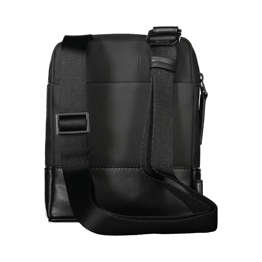 Front view with bag zipped and handles upright.
