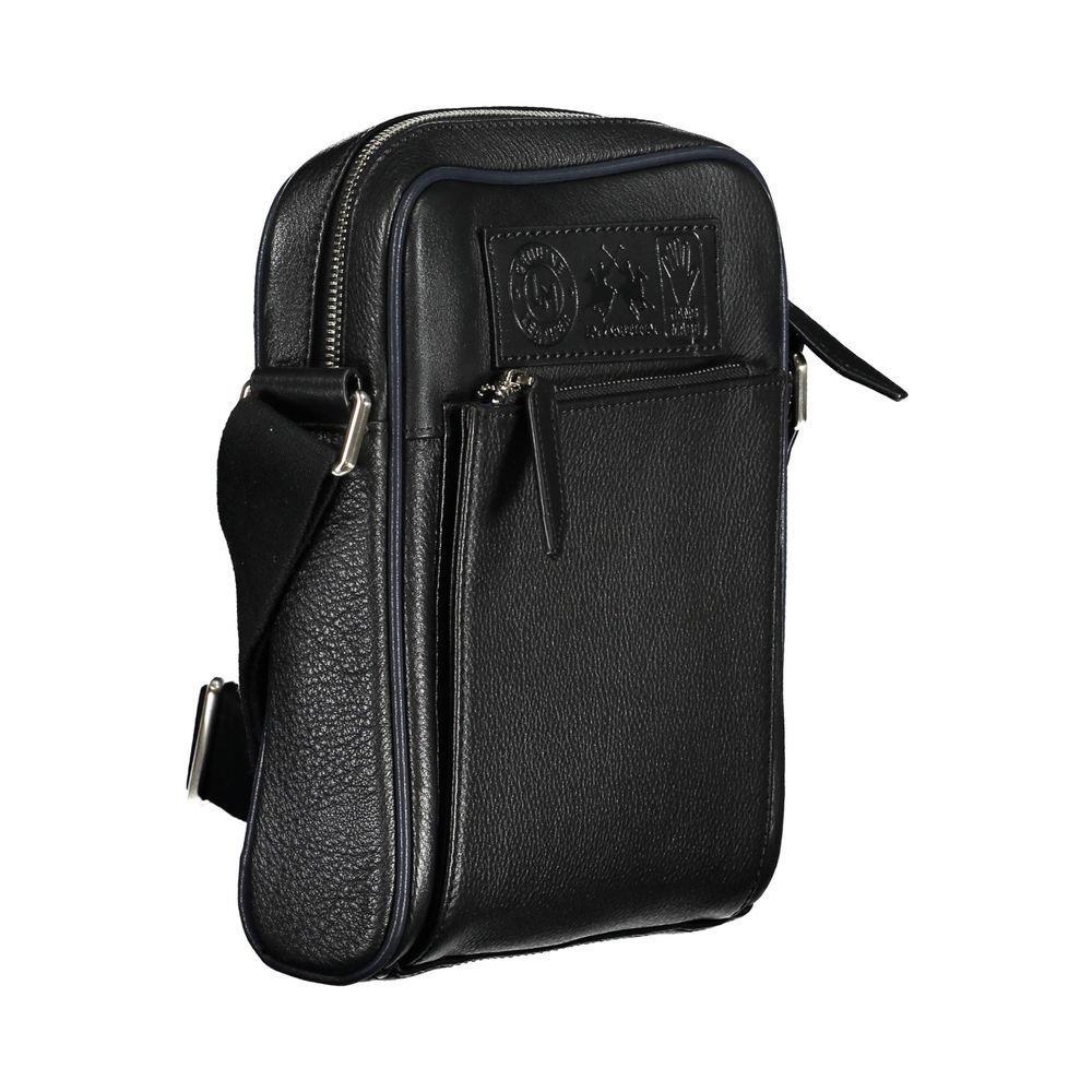 Front view with bag zipped and handles upright.