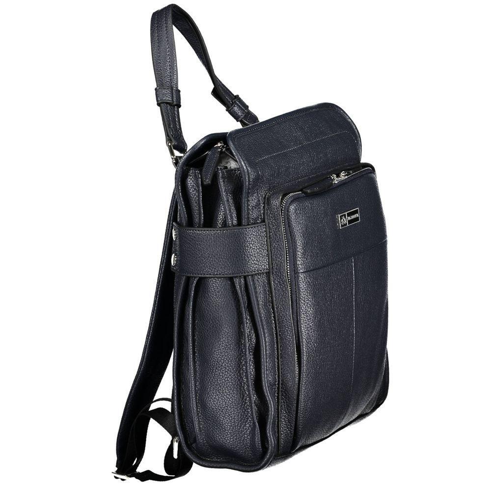 Front view with bag zipped and handles upright.