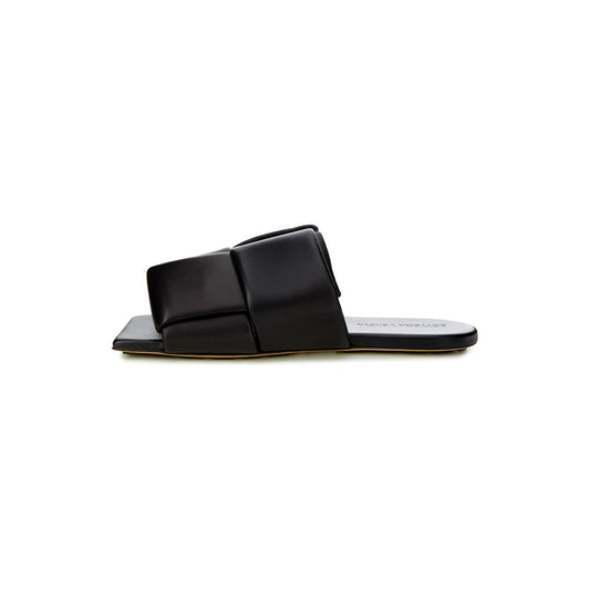 Bottega Veneta Elegant Black Leather Sandals BO-455676-EU37/US7