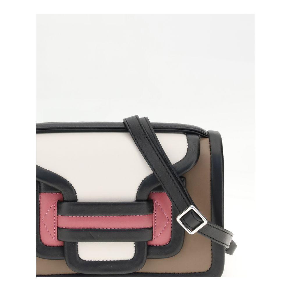 Front view with bag zipped and handles upright.