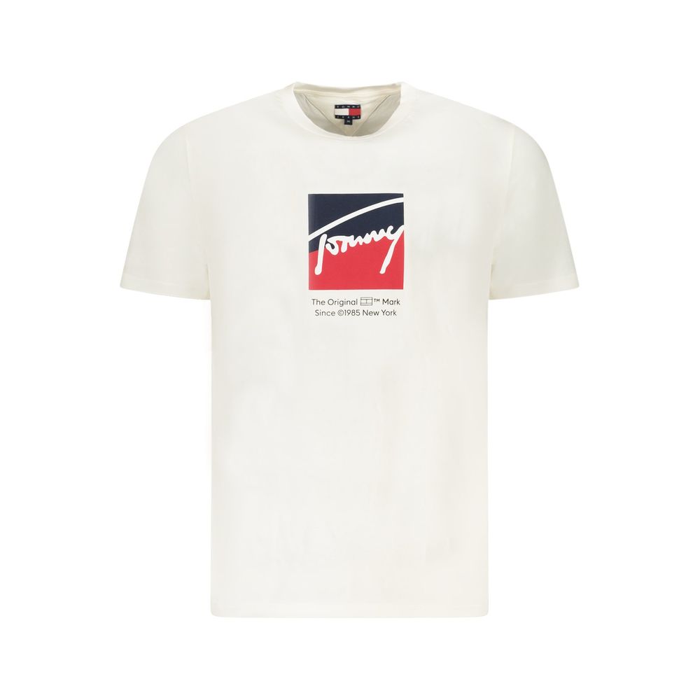 Tommy Hilfiger White Cotton Men T-Shirt with logo print, crew neck, short sleeves, made of sustainable cotton. Iconic casual fashion piece.