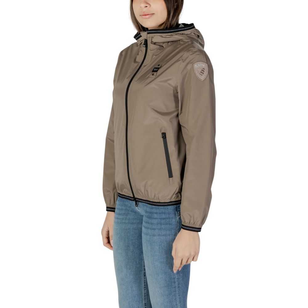 Woman wearing Blauer Green Polyamide Shell Jacket with hood and zip pockets