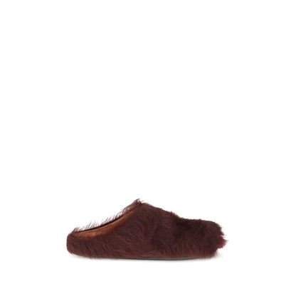 Marni Multicolor Leather Mules in fuzzy brown calfskin with anatomical leather insole and knurled rubber sole, AW25 collection.