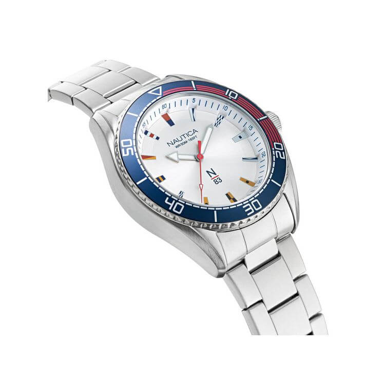 NAUTICA Mod. NAPFWS005 gent's multifuction quartz watch with mineral dial and water resistance, in official packaging.